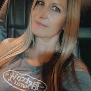 Meet your Posher, Theresa